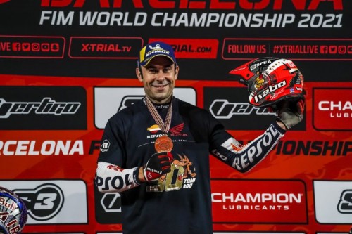 Toni Bou’s Spanish TrialGP double leaves him just one point shy of a 15th title
