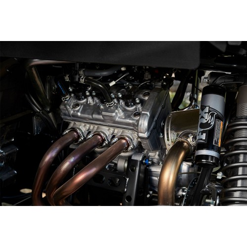 Stunning three-cylinder engine