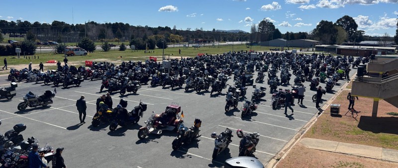 Yamaha Motor Australia Joins 1700 Riders for Wall to Wall Event